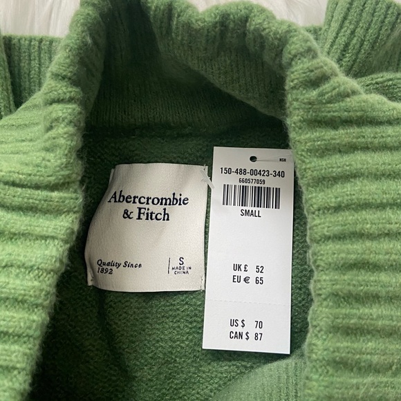 v-neck sweater - Picture 8 of 12